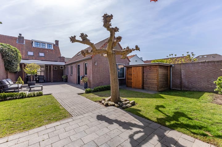 Photo 3 of Hoogstraat 45