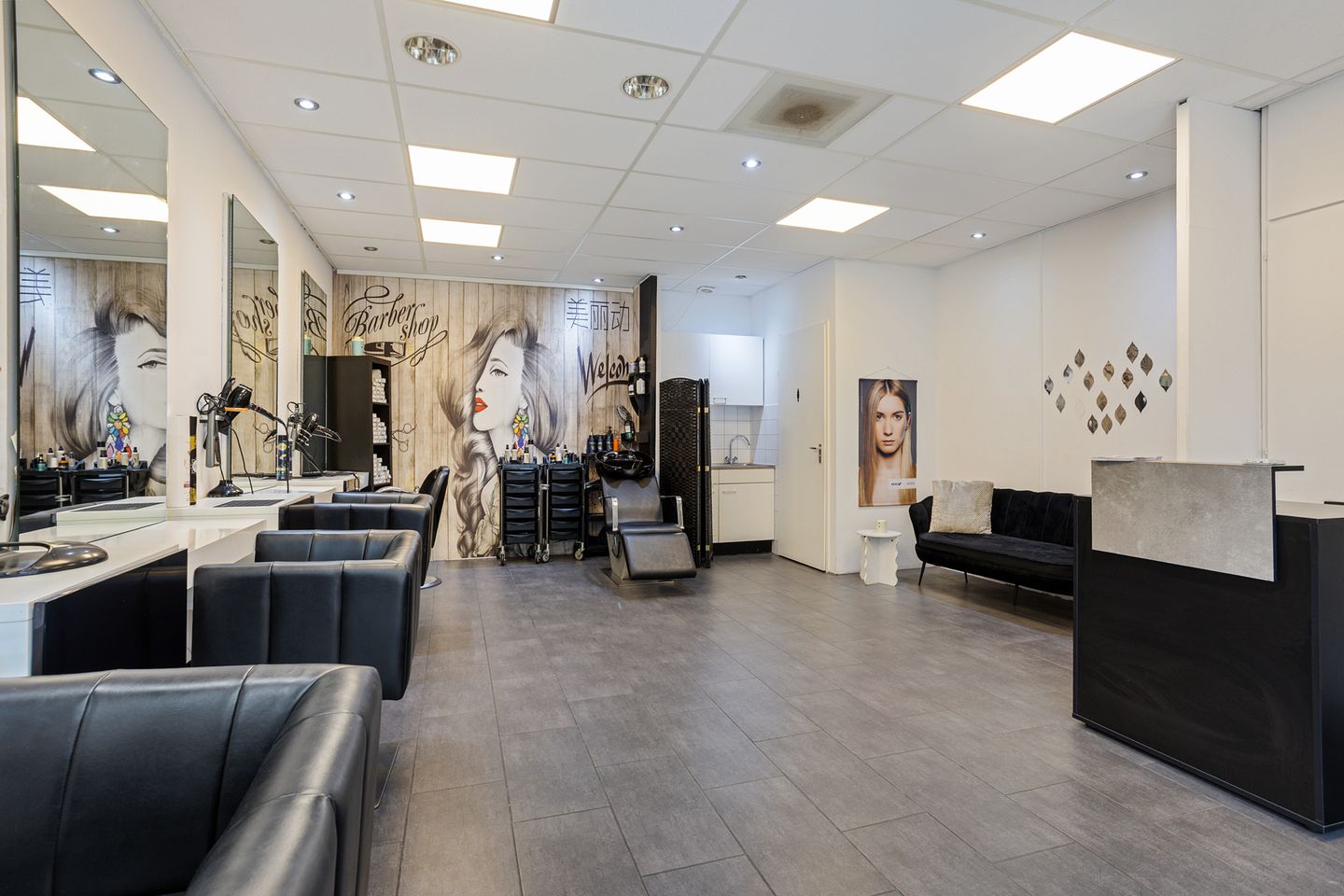 View photo 3 of Derkinderenstraat 120-A
