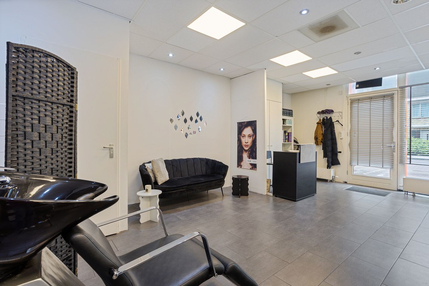 View photo 4 of Derkinderenstraat 120-A