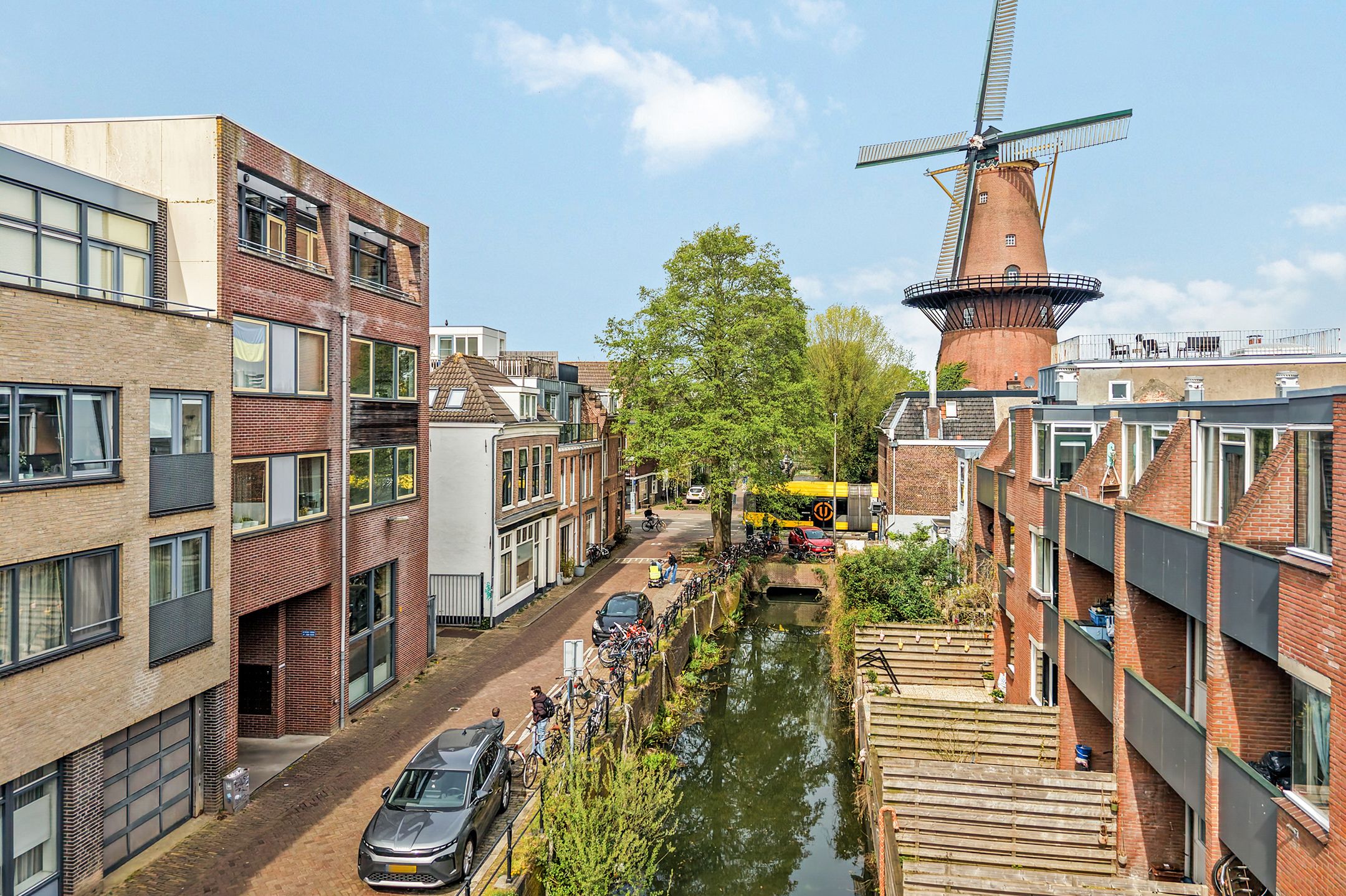 Photo 30 of Gruttersdijk 37-D