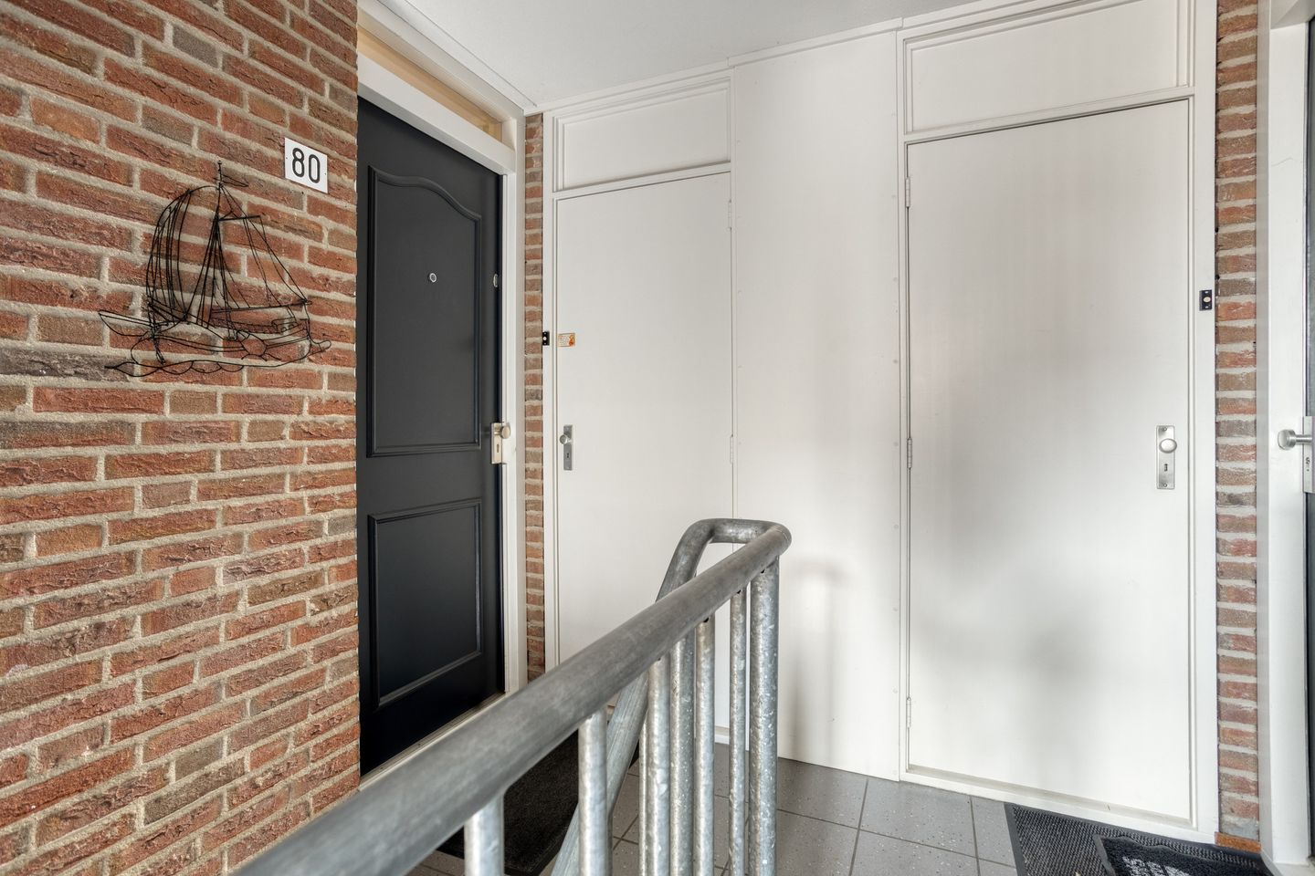Photo 10 of Johan Frisostraat 80