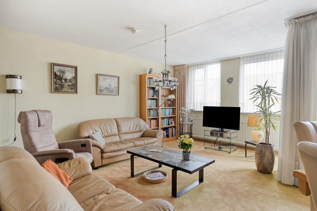 Photo 13 of Johan Frisostraat 80