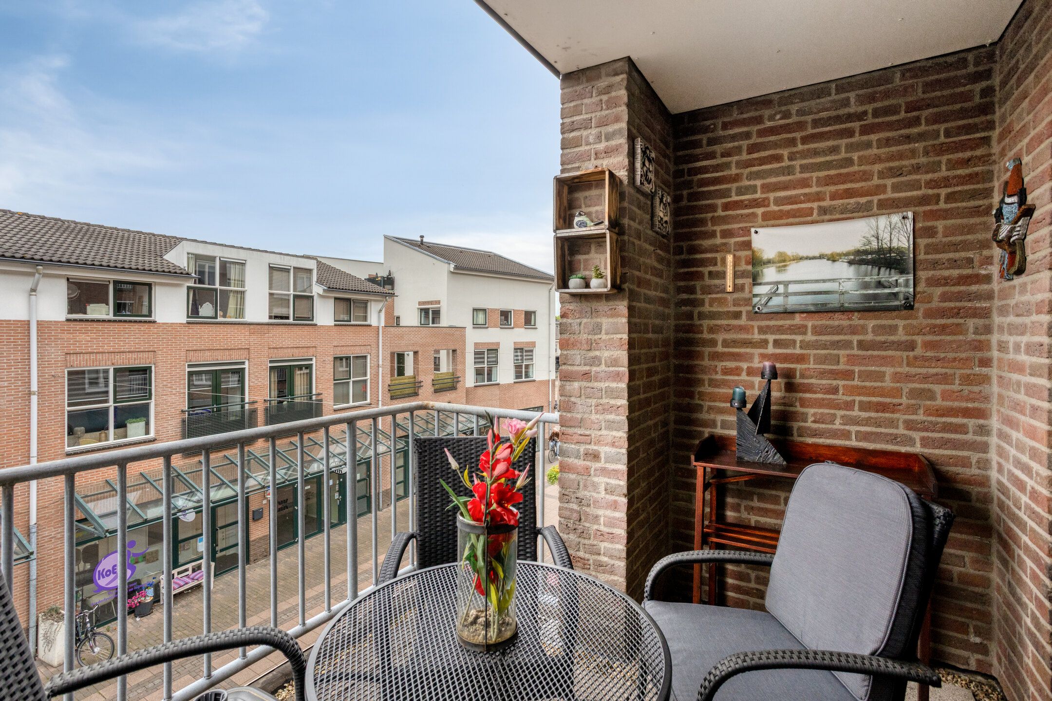 Photo 21 of Johan Frisostraat 80