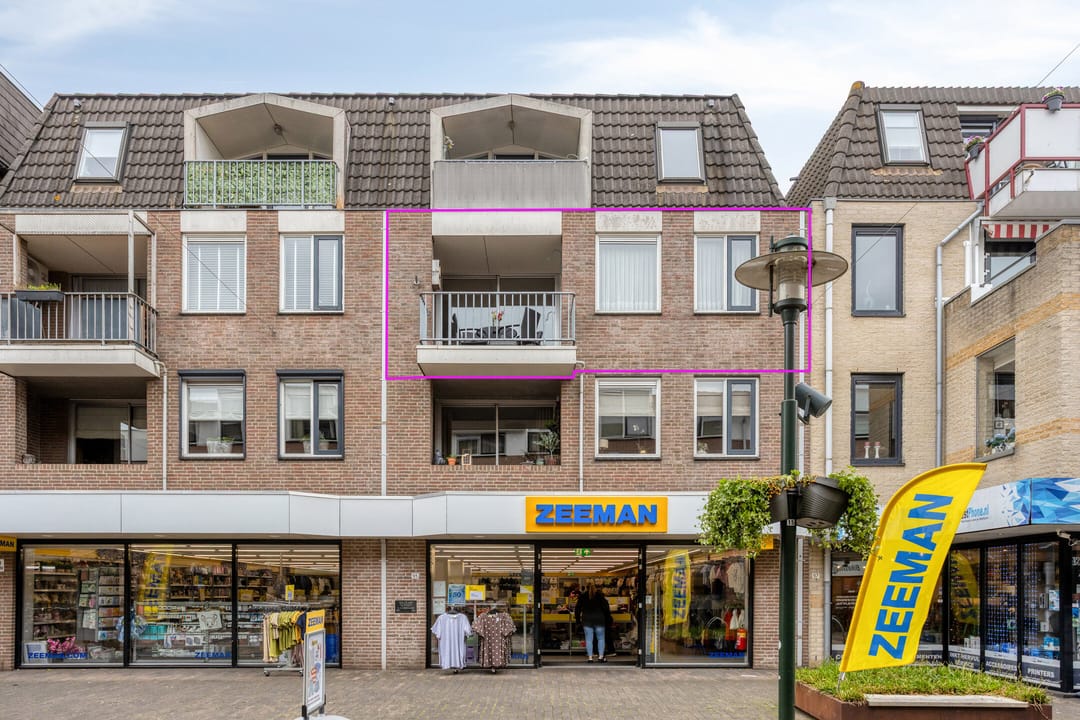 Photo 1 of Johan Frisostraat 80