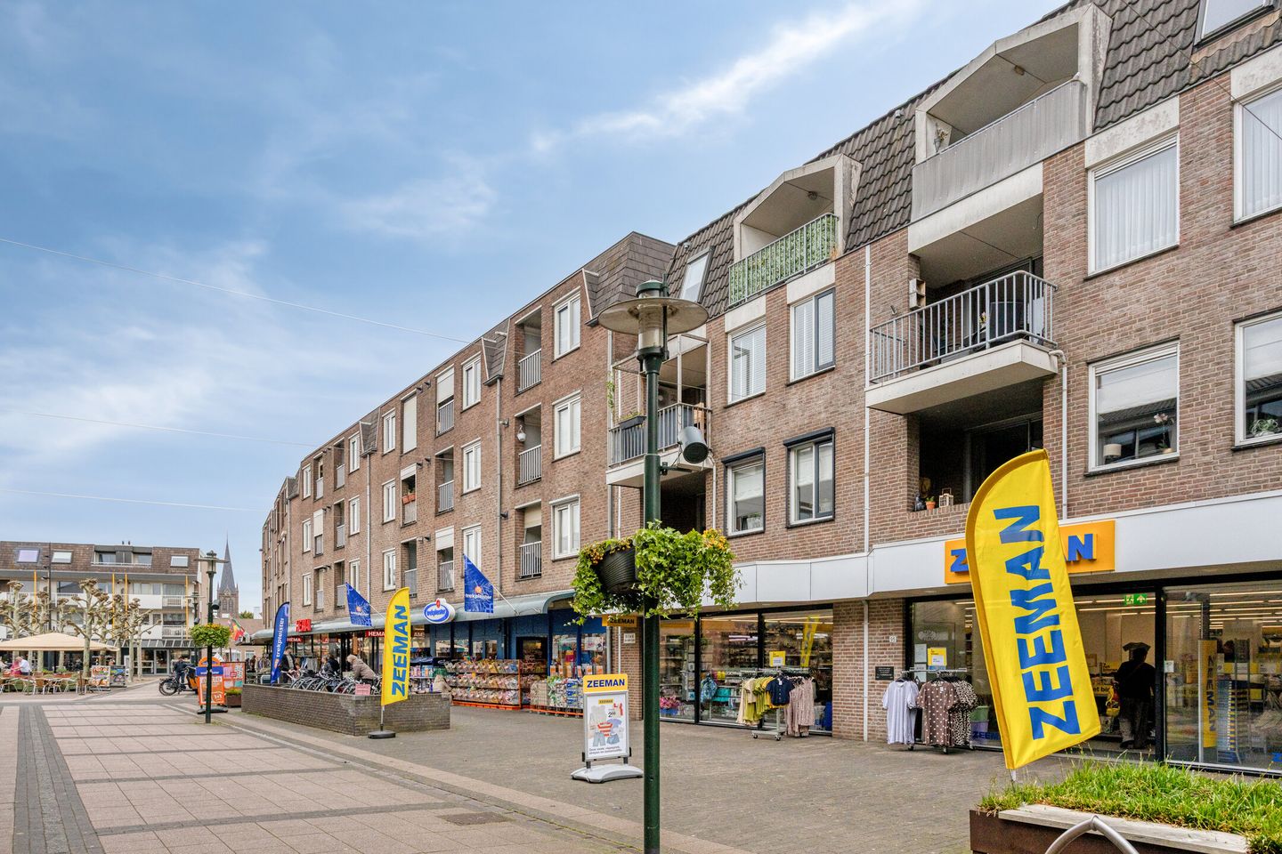 Photo 29 of Johan Frisostraat 80