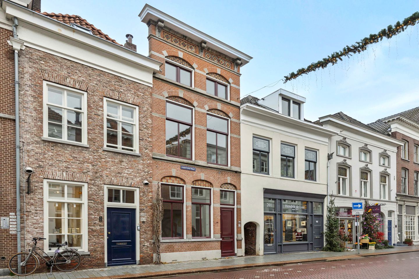 Foto 1 van Vughterstraat 203