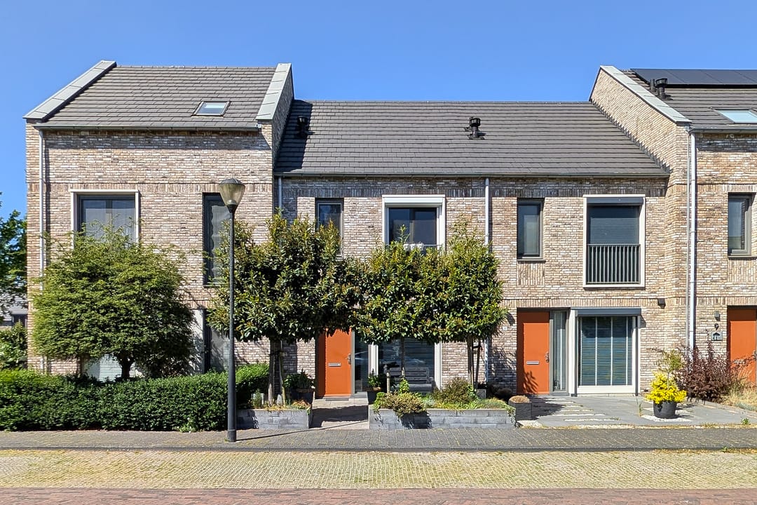 Photo 1 of Zelhemstraat 13