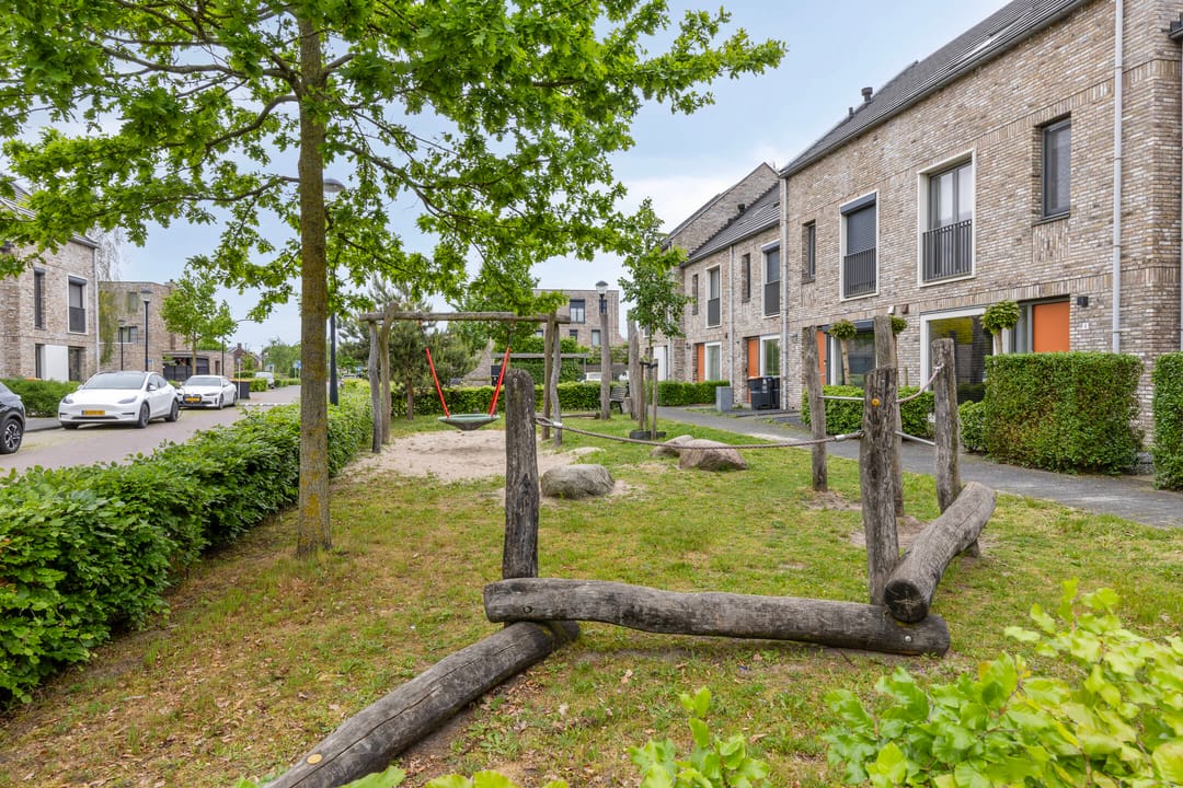 Photo 32 of Zelhemstraat 13