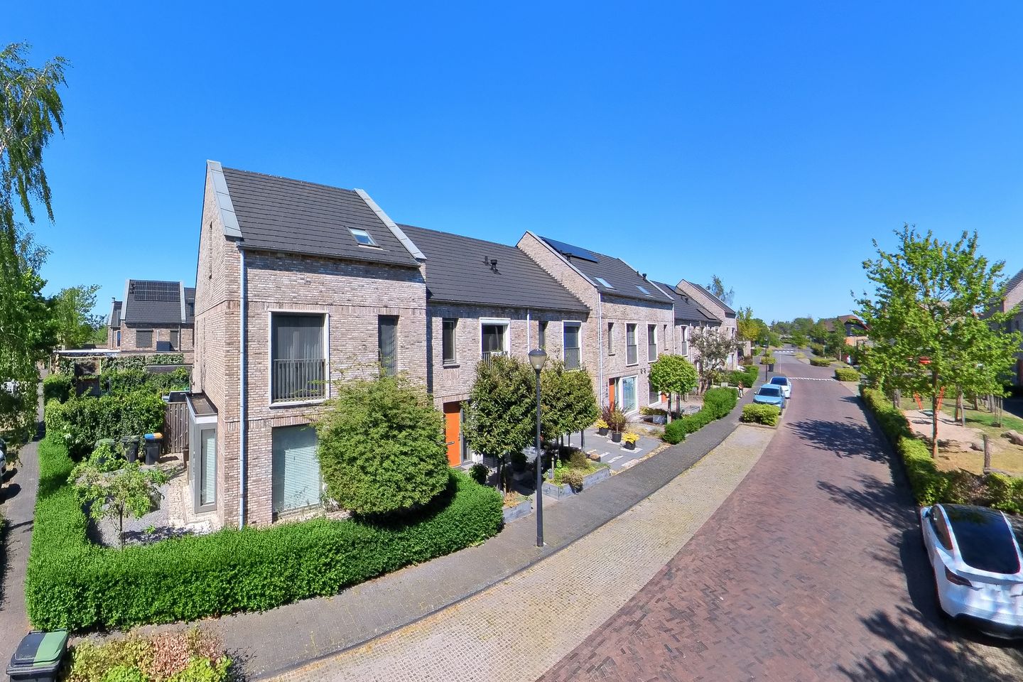 Photo 35 of Zelhemstraat 13