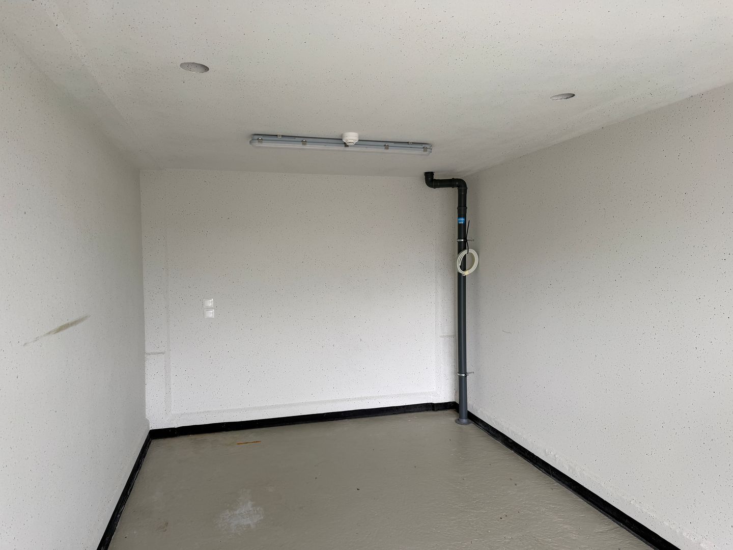 View photo 2 of de Lus 3-g62