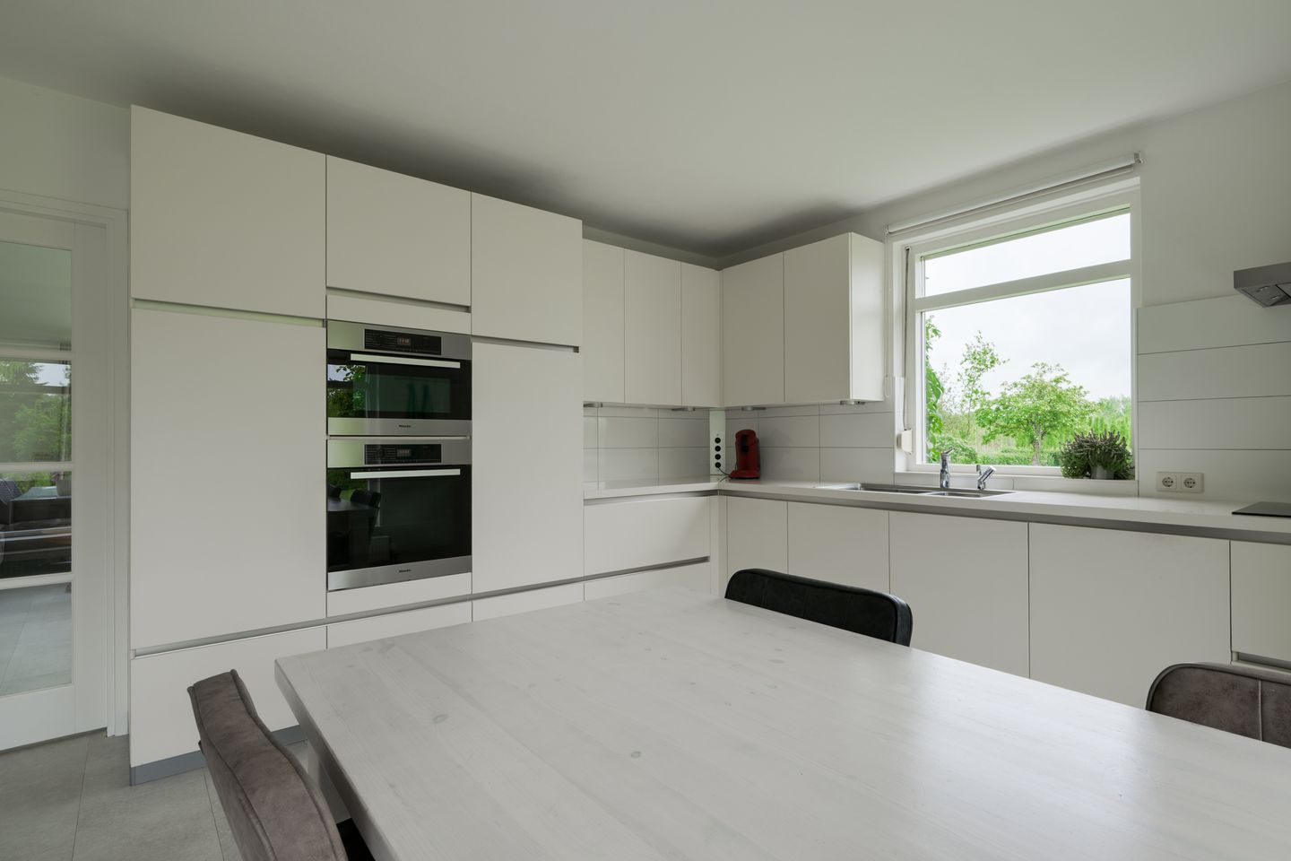 Photo 35 of Koningsweg 3
