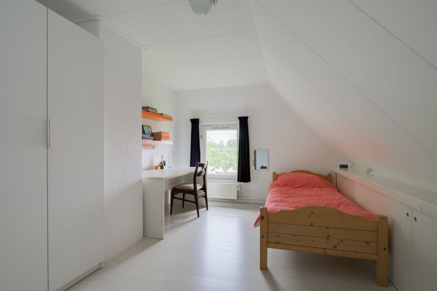 Photo 49 of Koningsweg 3