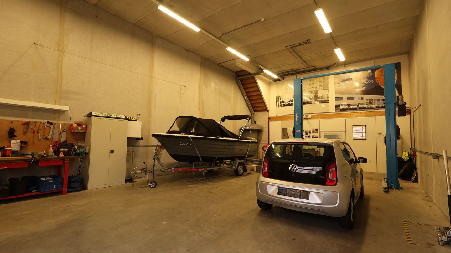 Bekijk foto 4 van Netwerkweg 15-B