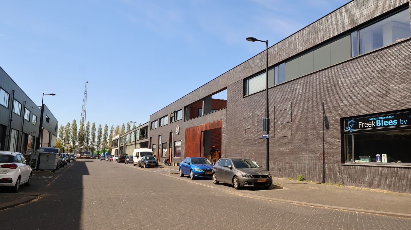 Bekijk foto 3 van Netwerkweg 15-B