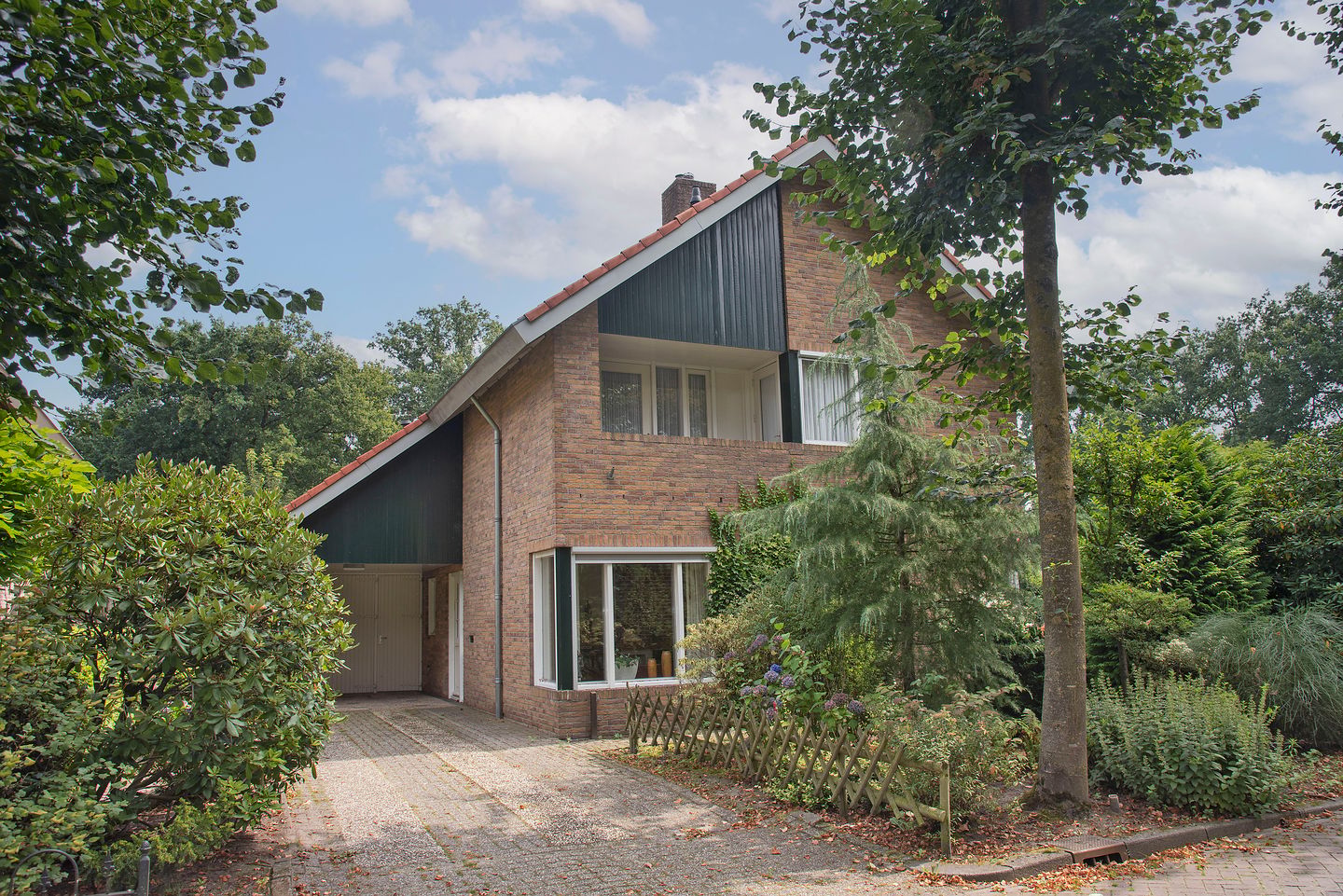 Photo 1 of Bijenlaan 4