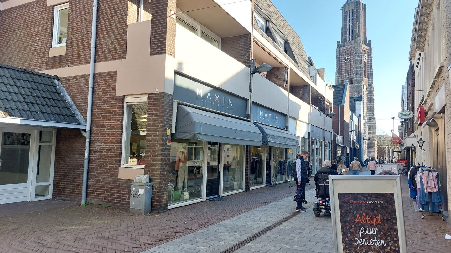 View photo 4 of Beekstraat 8