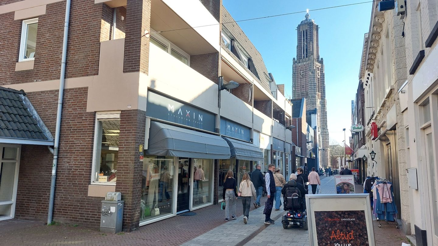 View photo 3 of Beekstraat 8
