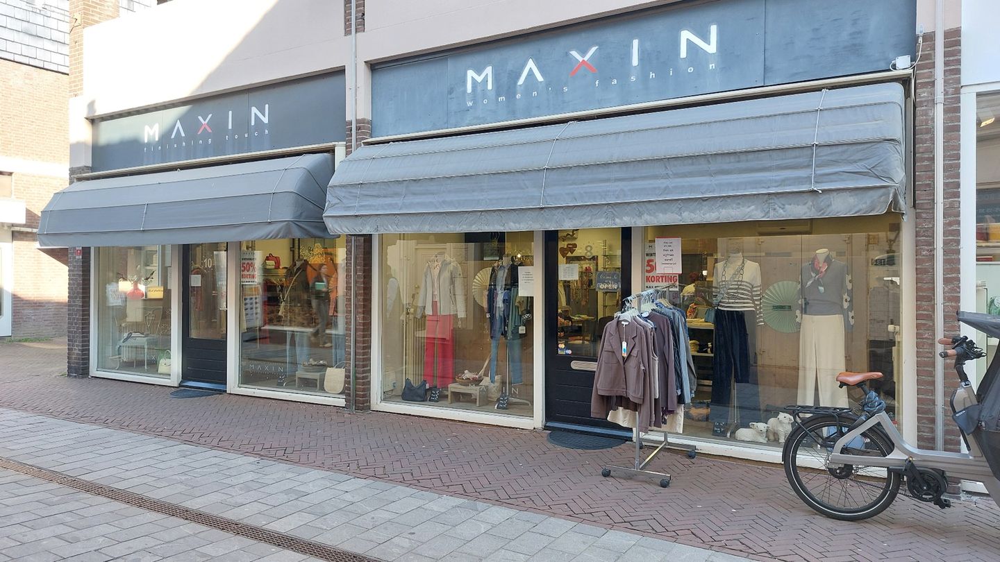 View photo 2 of Beekstraat 8