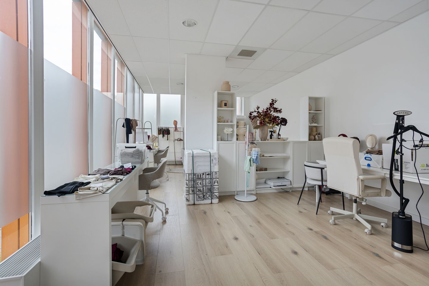 View photo 4 of Derkinderenstraat 220-A