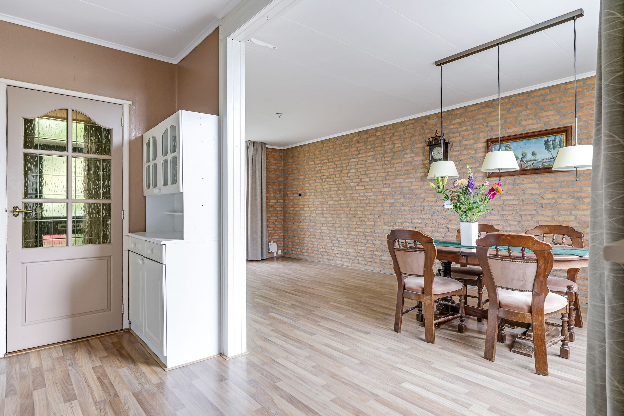 Photo 12 of Esdoornstraat 42