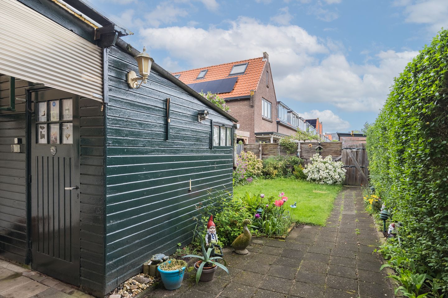 Photo 20 of Albert Cuypstraat 33