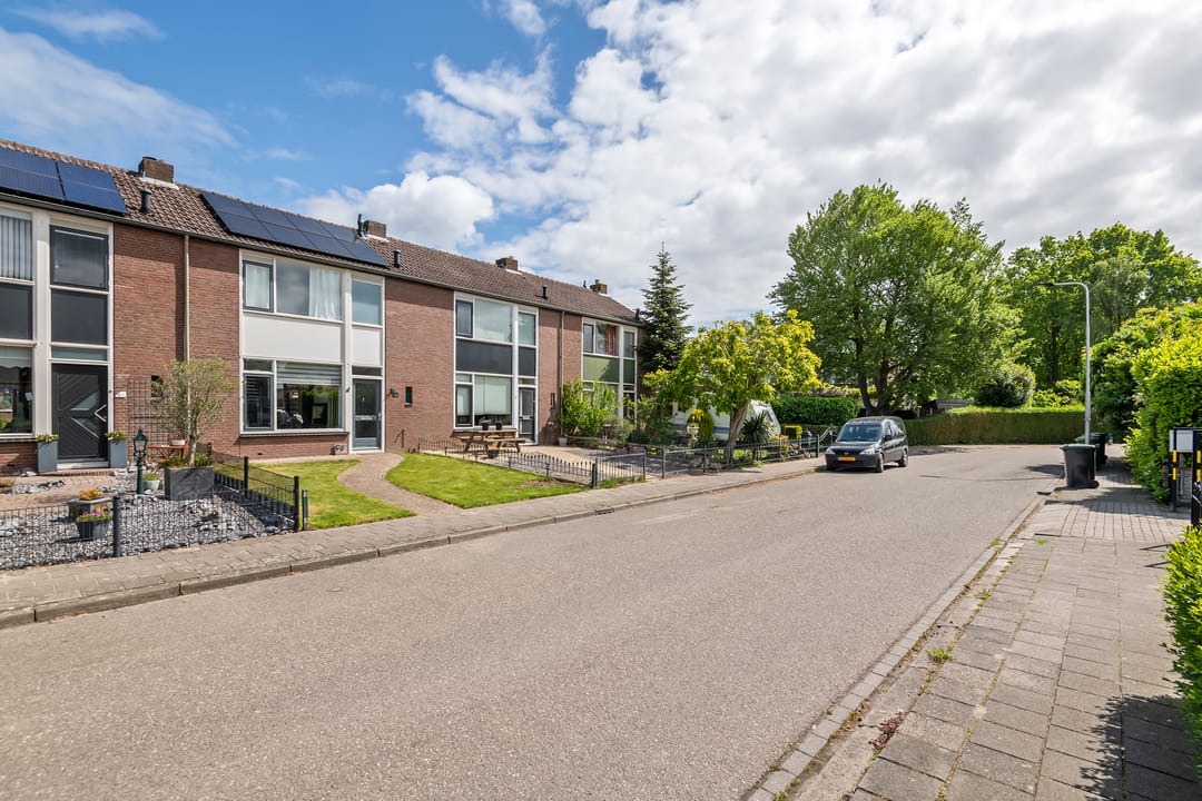 Photo 2 of Sportveldstraat 8