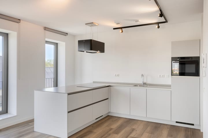 Photo 3 of Frederik Hendriklaan 50-D01