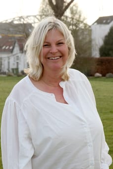 A.G.H. Peters - Administratief Medewerker