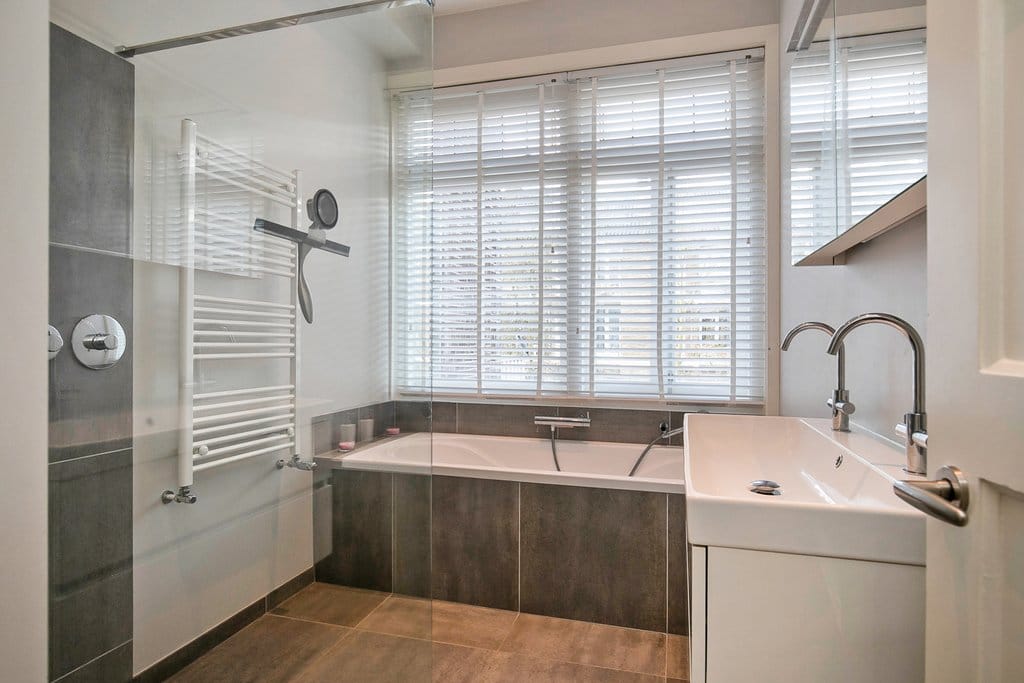 Photo 32 of Jacob Mosselstraat 17-A