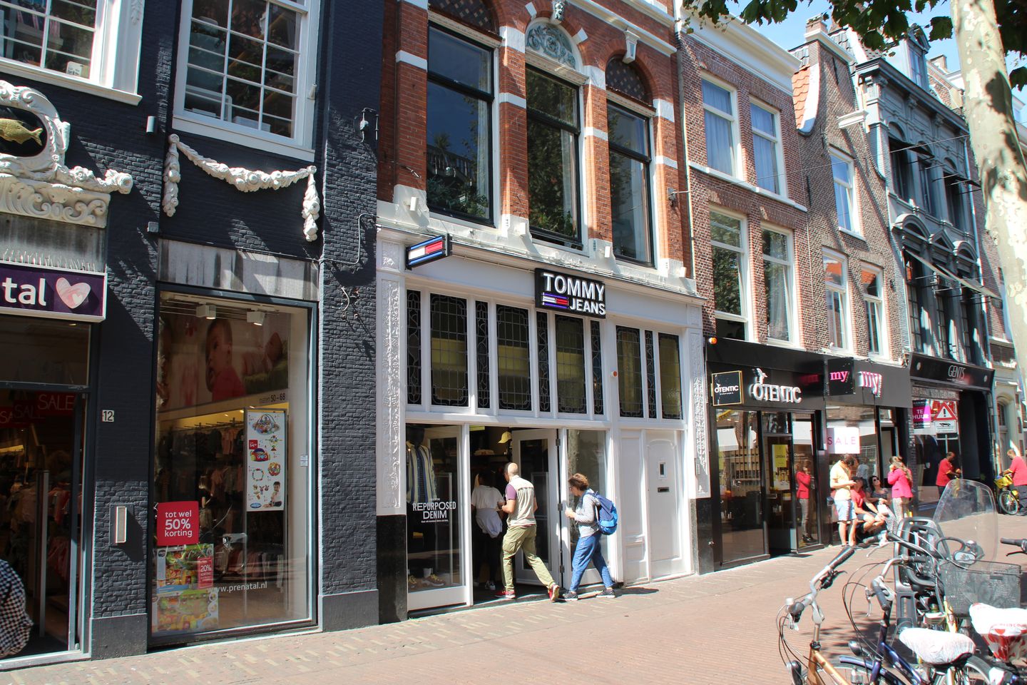 Bekijk foto 1 van Barteljorisstraat 10