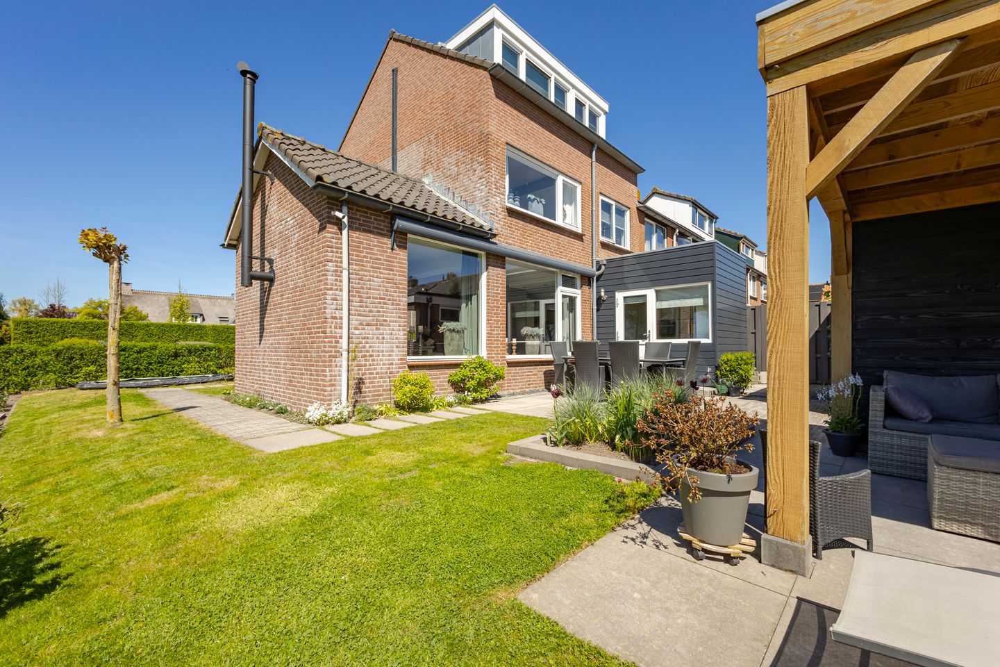 Foto 4 van Schoolstraat 19