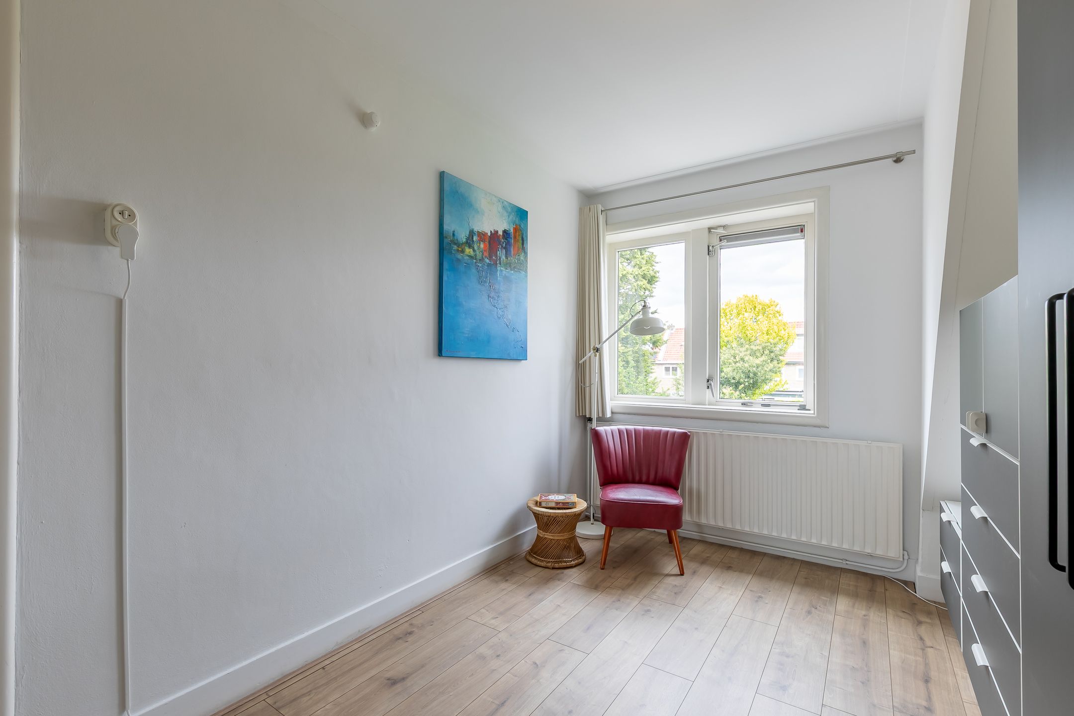 Move-in ready corner home with four bedrooms and deep garden in Rivierenbuurt-Oost — 27