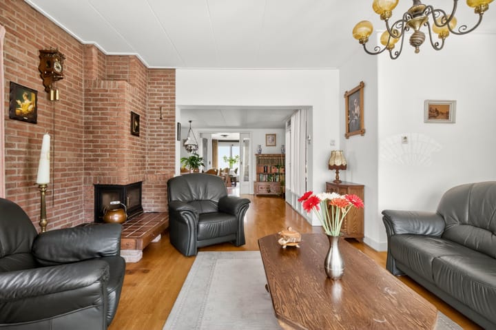 Vrijstaande woning te koop: Burgemeester Prinslaan 15, Ede