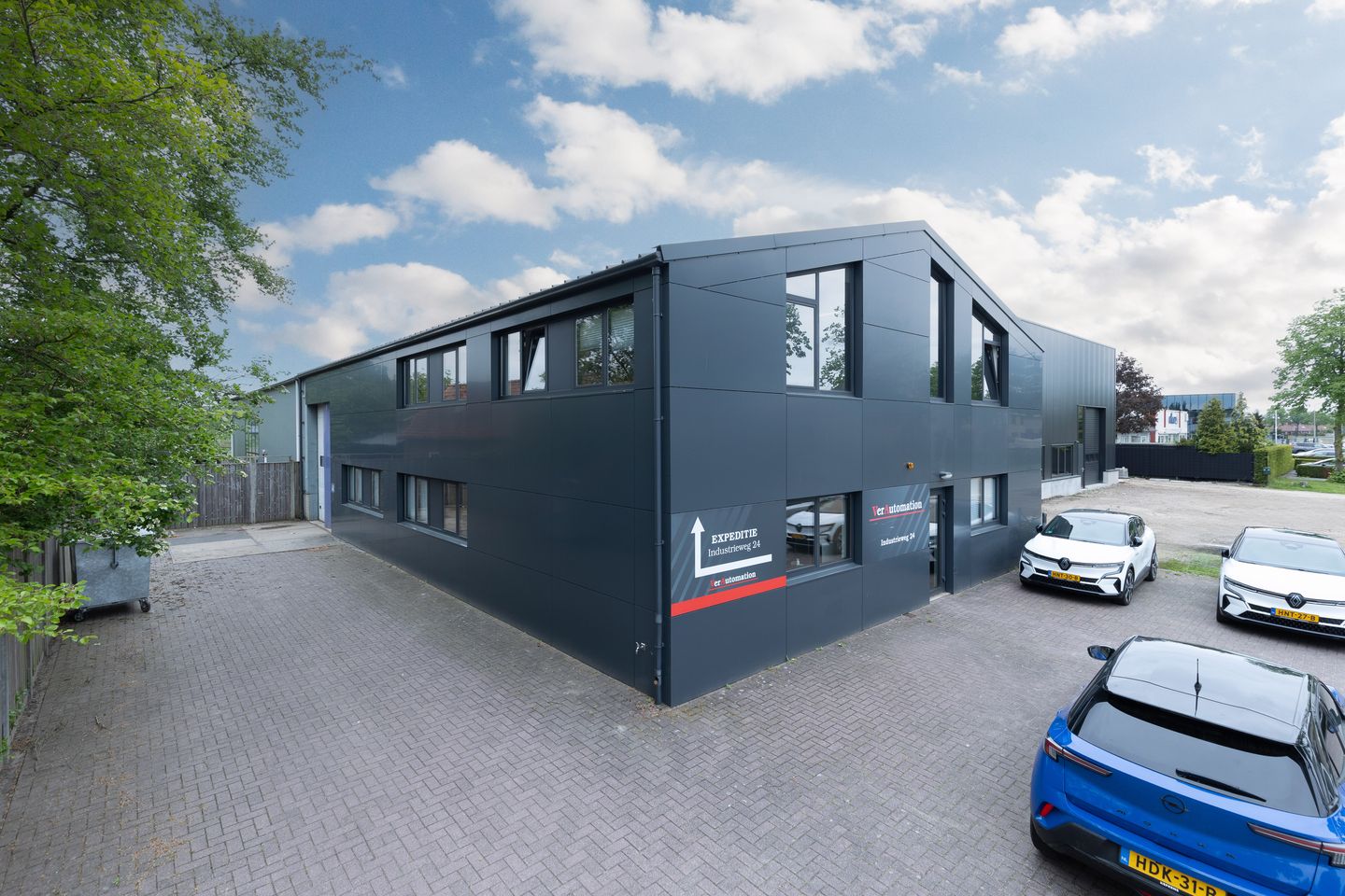 Bekijk foto 2 van Industrieweg 24