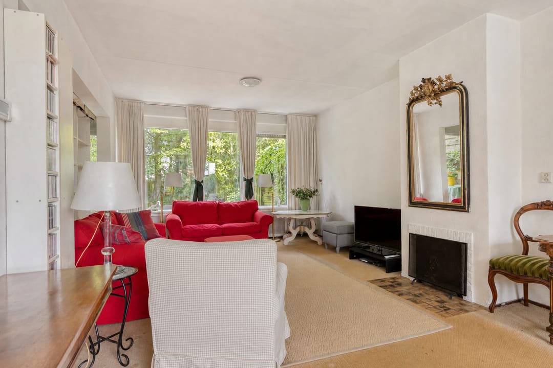 Spacious Family Home with Impressive Deep Garden in Green Middelburg Neighborhood — 13