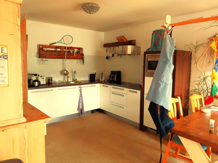 Tussenwoning te koop: Lucebertstraat 17, Almere