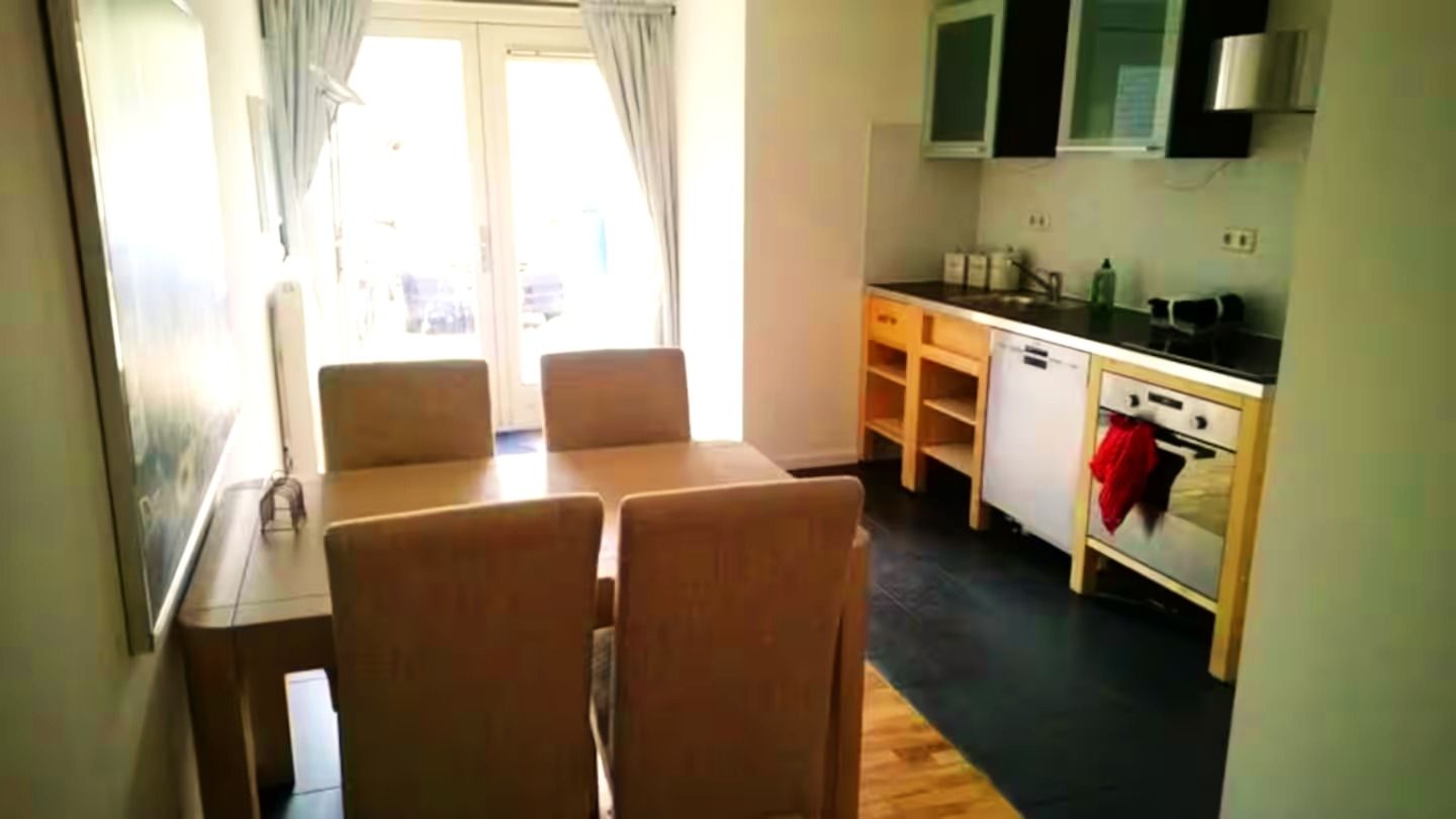 Photo 12 of Lucebertstraat 17