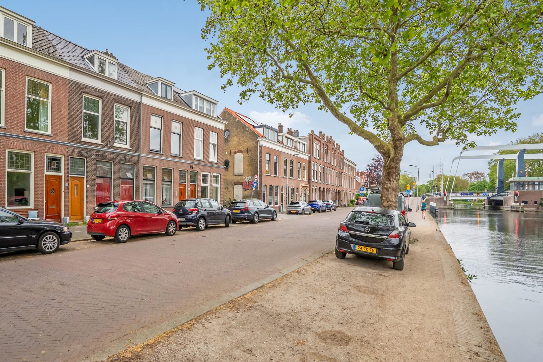 Photo 45 of Oostsingel 94