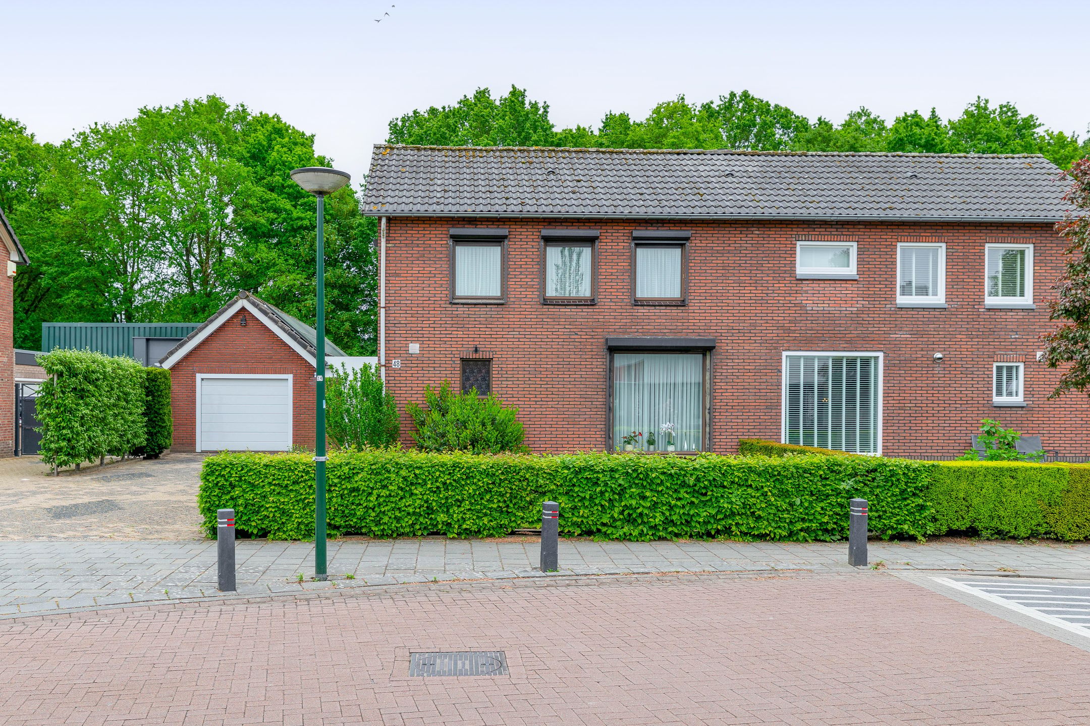 Photo 6 of Brugstraat 48