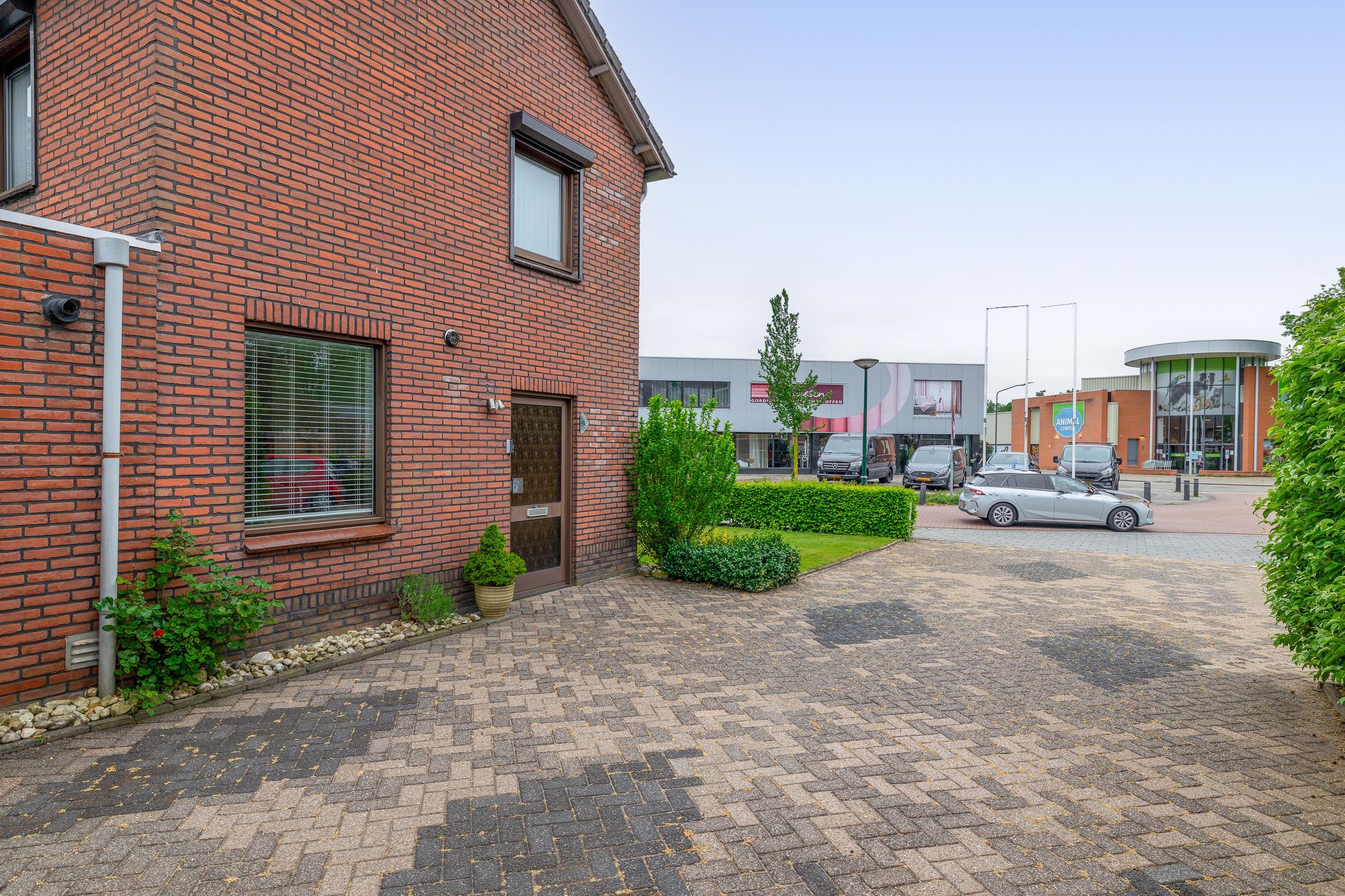 Photo 9 of Brugstraat 48