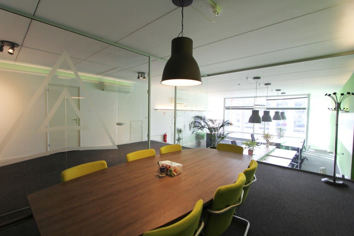 View photo 5 of Hendrik Figeeweg 1-S