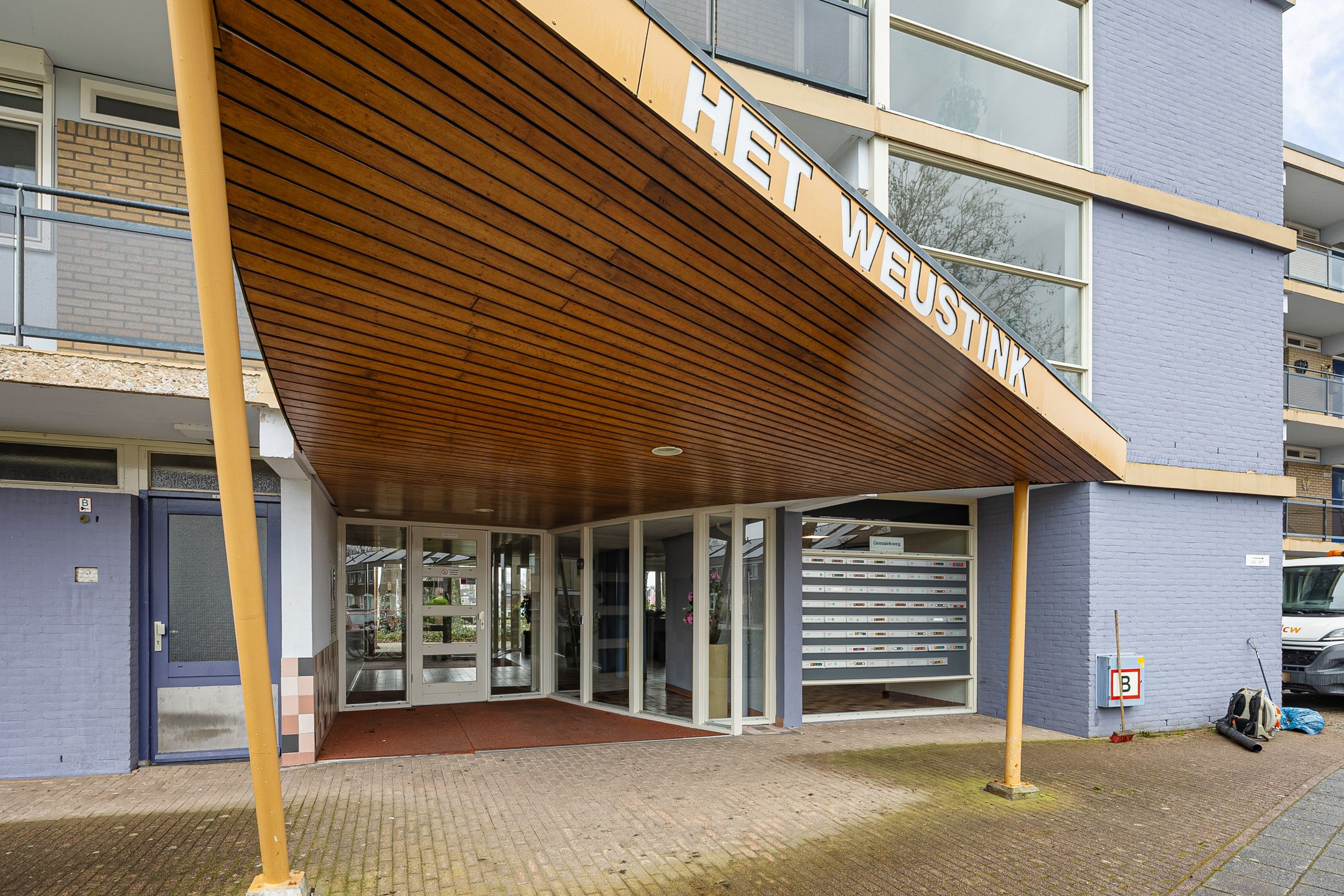 Photo 6 of Geessinkweg 289-A