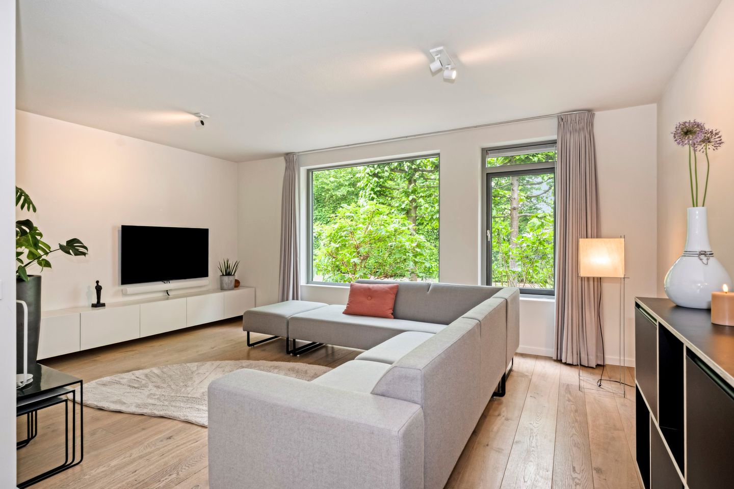 Photo 19 of Philip de Croystraat 11
