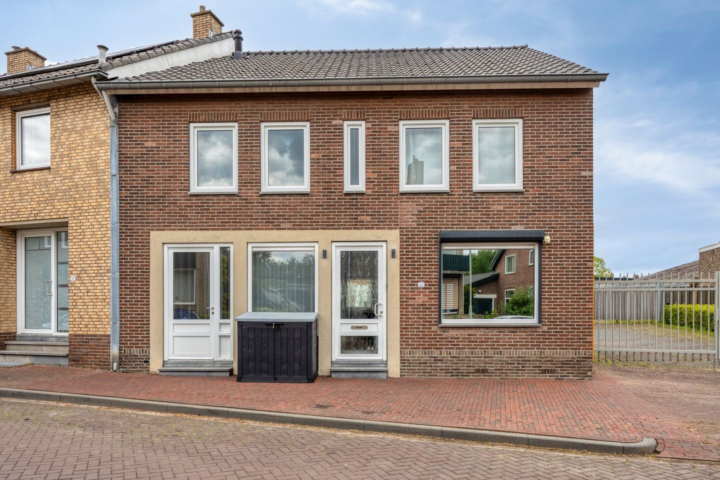 Foto 4 van Spoorstraat 44