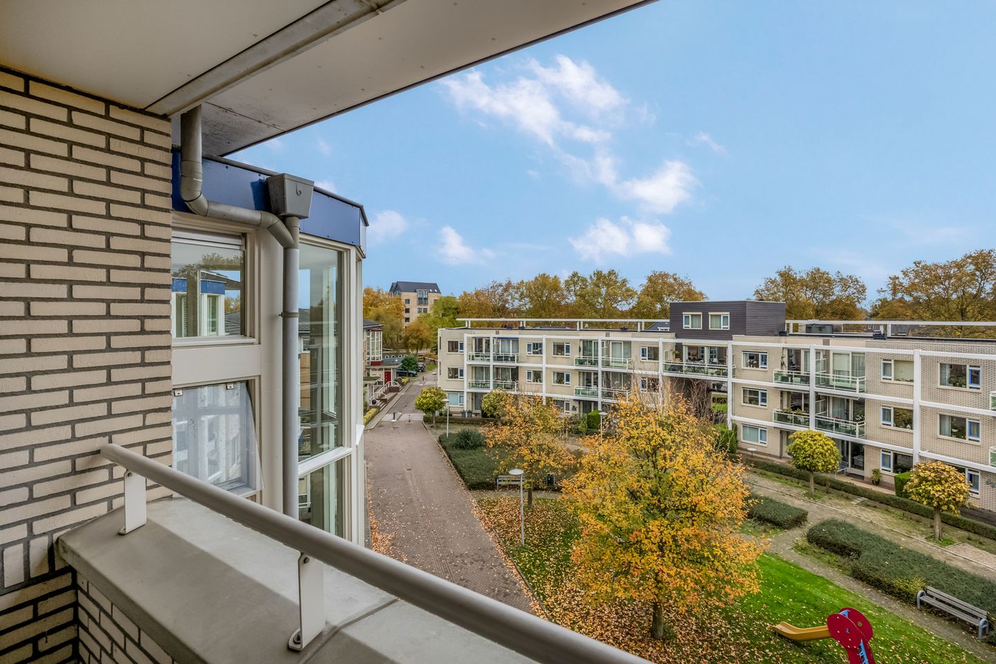 Photo 44 of Meester Linssenhof 25