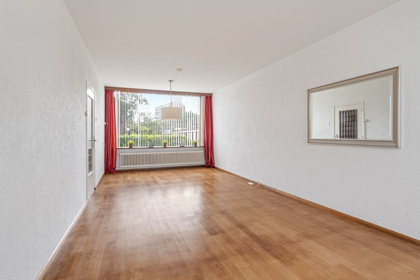 Photo 10 of Oostendestraat 1