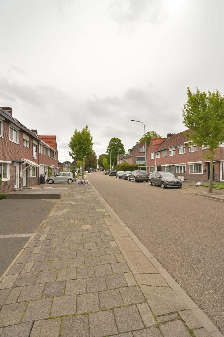 Photo 4 of Maastrichterlaan 57