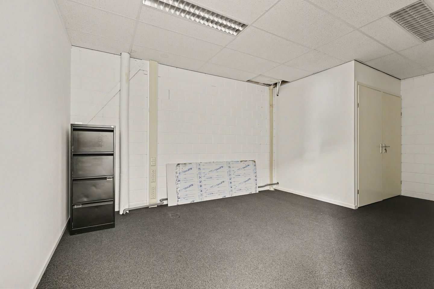 Foto 15 van 21
