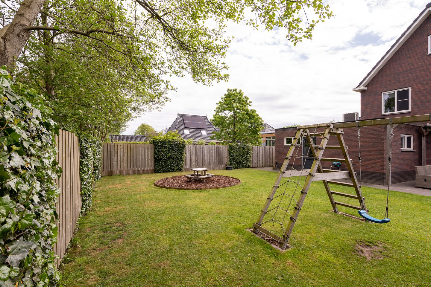 Photo 44 of Wijmaheerd 26
