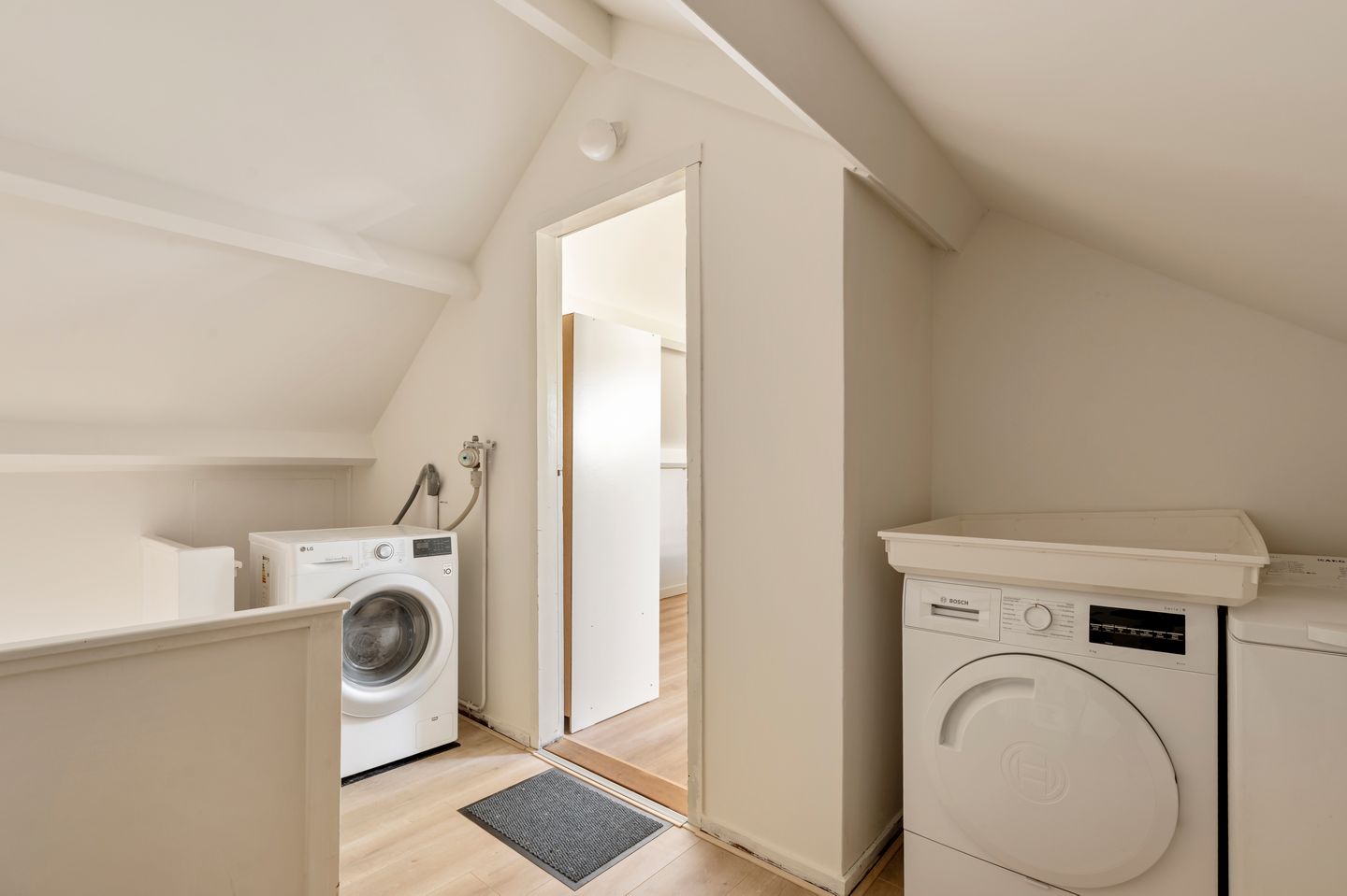 Photo 20 of Straat van Magelhaens 28